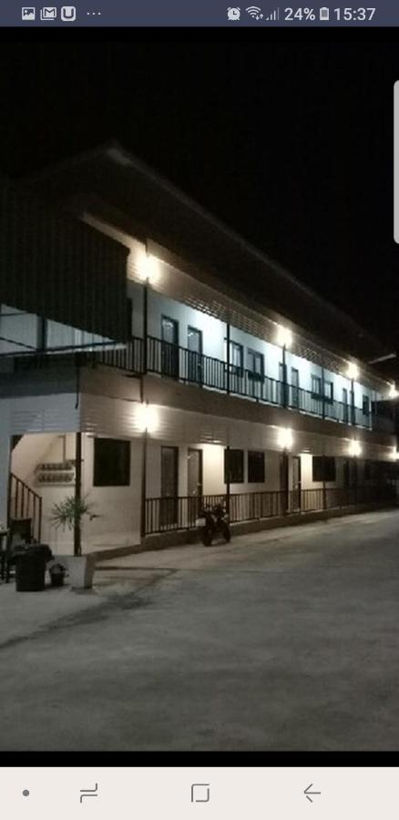 Room62 Lom Sak Exterior photo